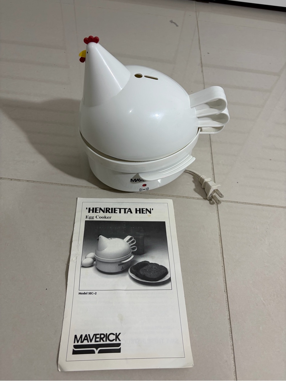 Vintage Maverick Henrietta Hen Electric Eegg cooker boil/poach
